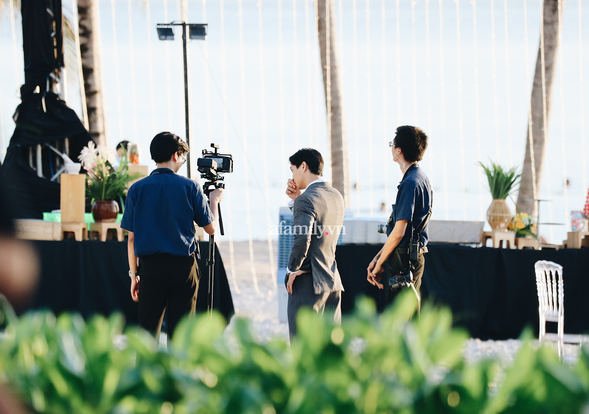 Toàn cảnh lễ cưới siêu tinh tế của Công Phượng, Viên Minh, chú rể bật mí chuyện ai là người tỏ tình đầu tiên và lời nhận xét khó đỡ của Duy Pinky khiến ai cũng bật cười-7