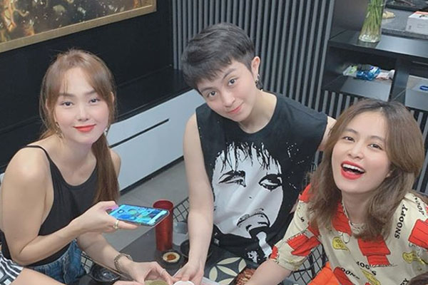 Sau nhiều lần né tránh, cuối cùng Gil Lê cũng chịu công khai ảnh bên Hoàng Thùy Linh-4