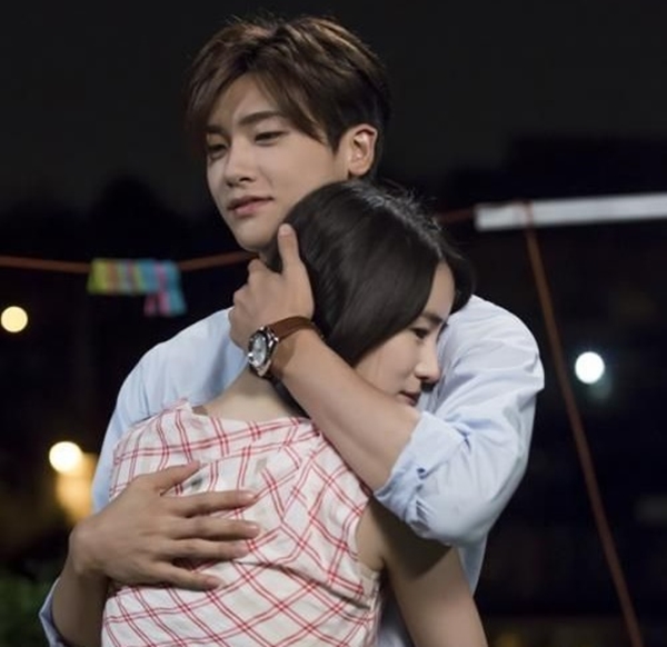 Phát hiện chồng có quỹ đen 300 triệu, vợ căm hận viết đơn ly hôn nhưng sau khi đọc được bức email trong máy tính thì cô lại thắt nghẹn-2