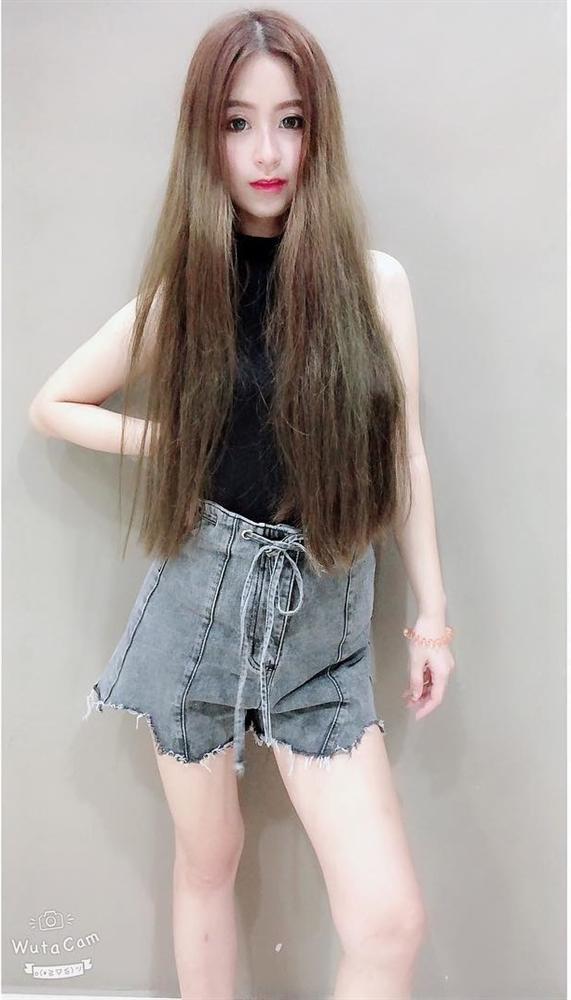 Nhan sắc hiện tại khiến ai cũng ngỡ ngàng của mẹ trẻ từng gây sốt với bức ảnh vén áo khoe bụng rạn kinh hoàng sau khi sinh tư-7