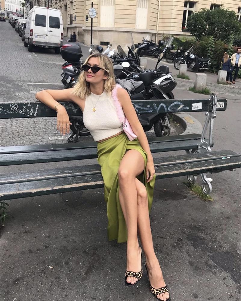 Phụ nữ Pháp nhiều nàng không cao nhưng vẫn hack dáng đỉnh cao nhờ 3 tips này-5