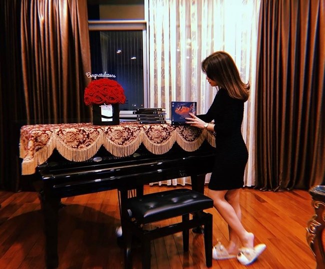 Khám phá không gian sống cực kỳ sang chảnh của nữ ca sĩ Hoàng Thùy Linh-3