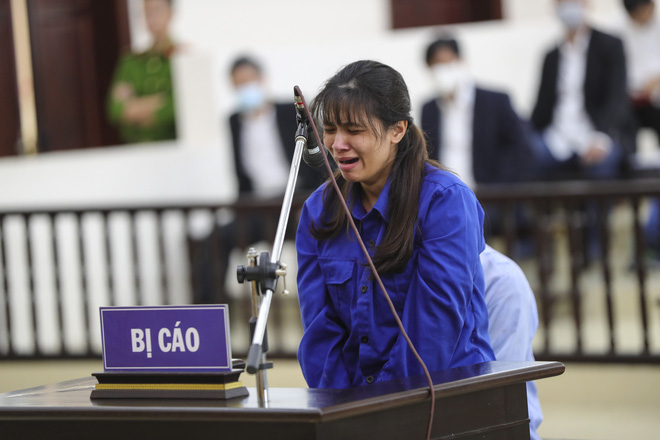 Tuyên án vụ bạo hành con gái 3 tuổi tử vong: Cha dượng lĩnh án tử hình - Ảnh 7. Tuyên án vụ bạo hành con gái 3 tuổi tử vong: Cha dượng lĩnh án tử hình-9