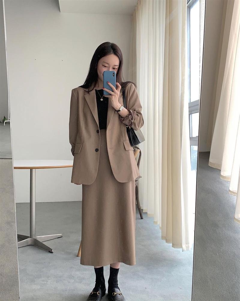 5 xu hướng diện đồ đi ăn cưới hot nhất: Tất cả đều siêu sang và sành điệu, cam đoan không giật spotlight của cô dâu-6