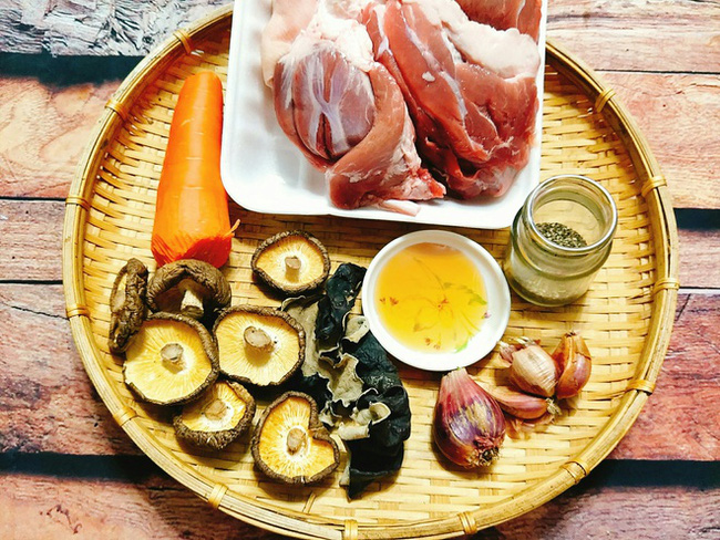 Món ăn làm nửa tiếng, chén cả tuần dành cho người bận rộn: Ăn cùng cơm nóng, dưa chua, đảm bảo vừa đủ chất vừa ngon quên sầu!-2