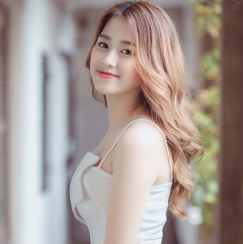 Vẻ đẹp đời thường xinh hút hồn của Tân Hoa hậu Việt Nam 2020 Đỗ Thị Hà-5