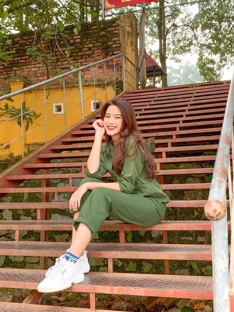 Vẻ đẹp đời thường xinh hút hồn của Tân Hoa hậu Việt Nam 2020 Đỗ Thị Hà-8