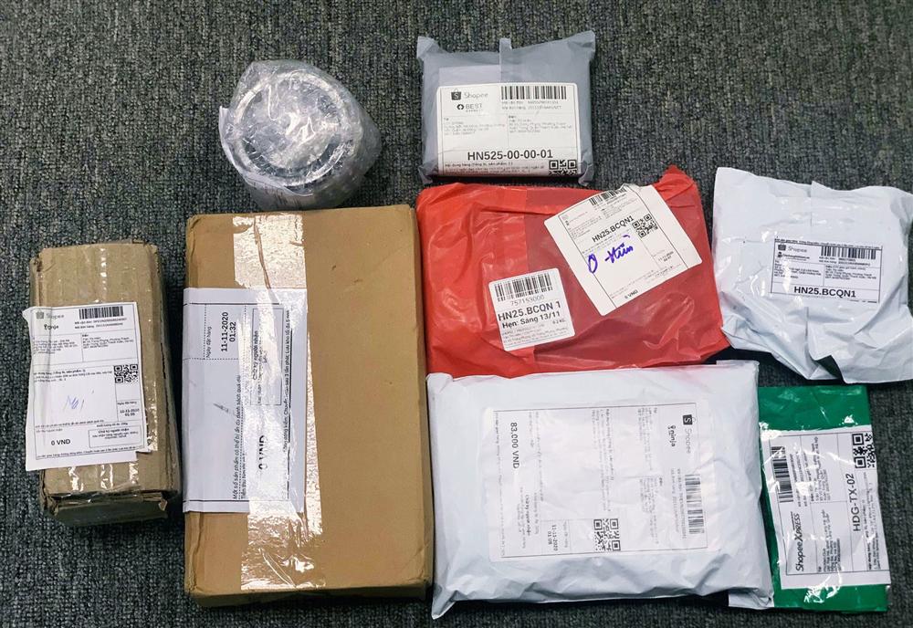 Săn sale: Hàng đi 7 vòng trái đất chưa đến tay, giảm giá 1.000 đồng phí ship 1,9 triệu-7