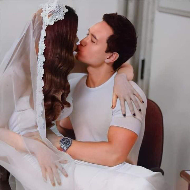Lộ hậu trường ảnh cưới của Hà Hồ - Kim Lý: Cô dâu trao cho chồng nụ hôn nồng thắm, nhìn đã thấy hạnh phúc lây!-1