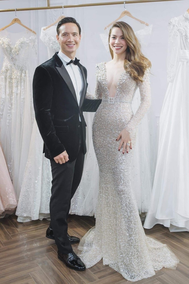 Lộ hậu trường ảnh cưới của Hà Hồ - Kim Lý: Cô dâu trao cho chồng nụ hôn nồng thắm, nhìn đã thấy hạnh phúc lây!-6