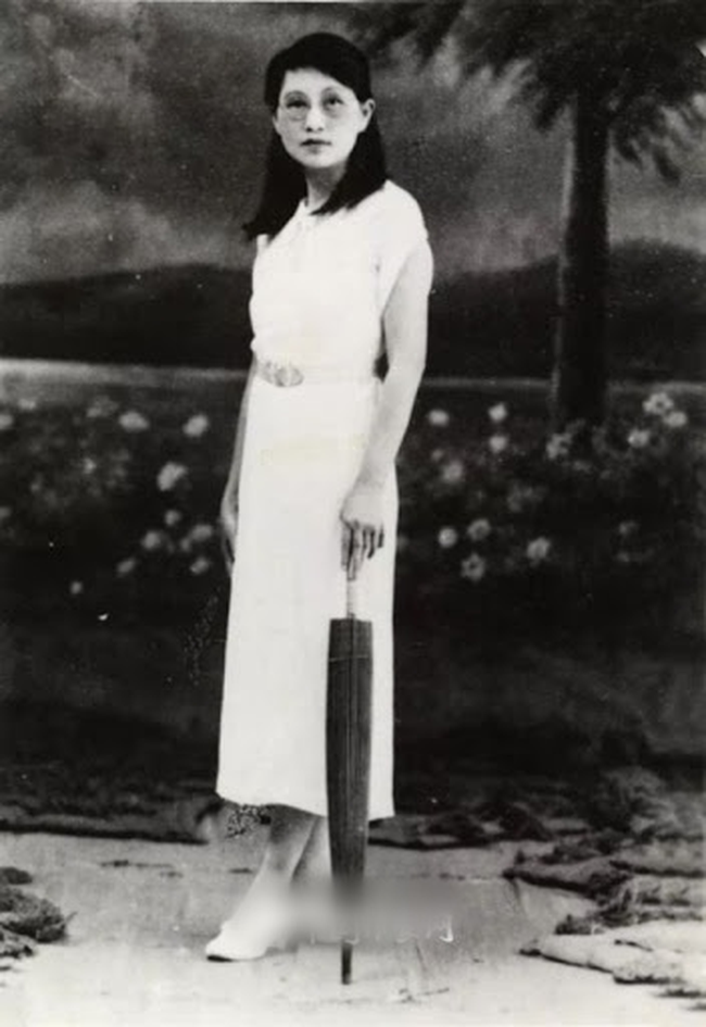 Chú rể bỏ trốn trong đám cưới, cô dâu một mình xây dựng sự nghiệp đạt đỉnh vinh quang, sau 10 năm người cũ lại chạy đến xin cầu hôn” và cái kết vỗ mặt-5