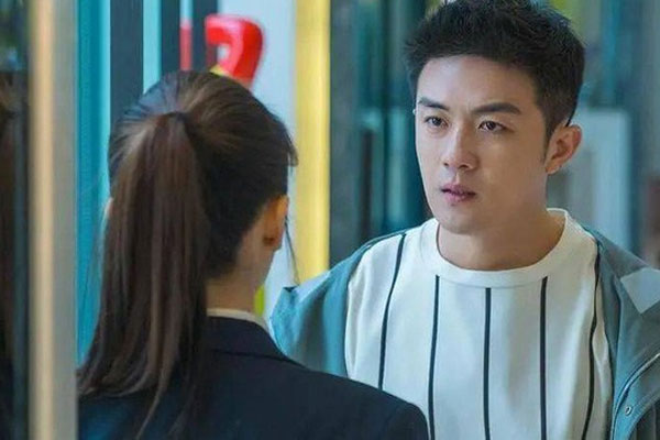 Nhìn bát cháo chồng mang vào cho vợ, tôi giận dữ hất đổ rồi bỏ về nhà ngoại, hai hôm sau anh năn nỉ đón về với lý do khiến tôi muốn bùng nổ-2