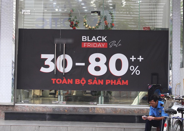 Lật tẩy chiêu thức bán đồ cũ, đẩy hàng tồn của dân buôn ngày Black Friday-1