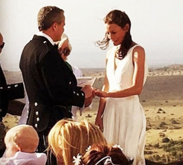 Lộ danh sách tình cũ của Hoàng tử William và Công nương Kate: Người làm rể Hoàng gia, kẻ từ tình địch thành bạn thân hai vợ chồng-22