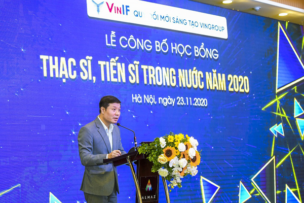 Vingroup trao gần 40 tỷ đồng học bổng thạc sĩ, tiến sĩ KHCN-1