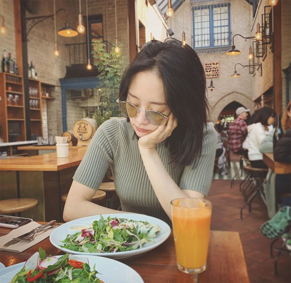 Sao Hàn bật mí mẹo giảm cân để có vóc dáng mảnh mai-7