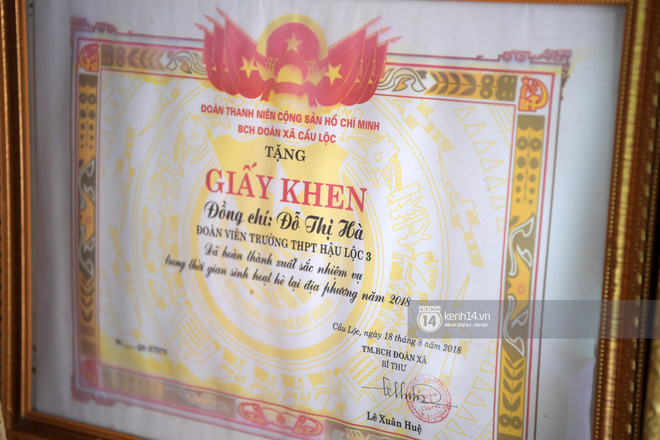 Cận cảnh phòng riêng và loạt bằng khen của Hoa hậu Việt Nam Đỗ Thị Hà trong cơ ngơi rộng hàng trăm m2 ở Thanh Hoá-6