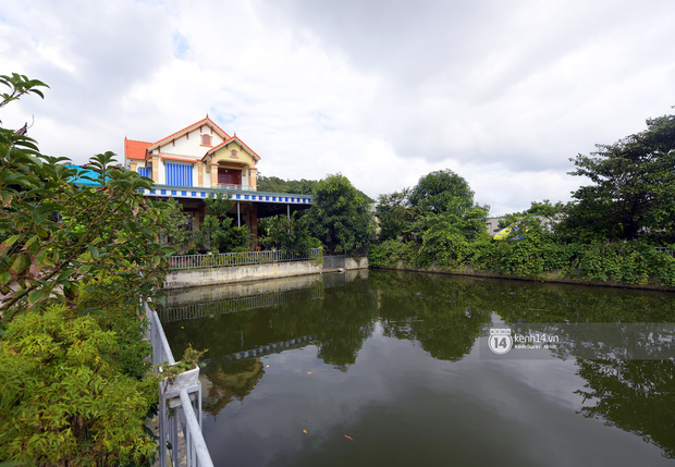 Cận cảnh phòng riêng và loạt bằng khen của Hoa hậu Việt Nam Đỗ Thị Hà trong cơ ngơi rộng hàng trăm m2 ở Thanh Hoá-11