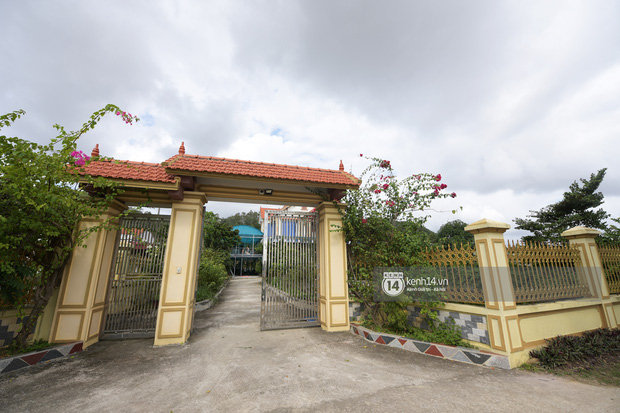 Cận cảnh phòng riêng và loạt bằng khen của Hoa hậu Việt Nam Đỗ Thị Hà trong cơ ngơi rộng hàng trăm m2 ở Thanh Hoá-2