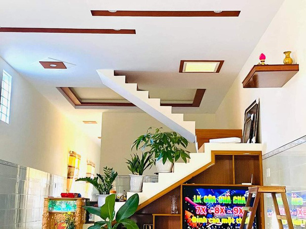 Nhà không có tầng nhưng gia chủ vẫn thích làm cầu thang: Gu này lạ, đam mê gì ngộ ghê!-1