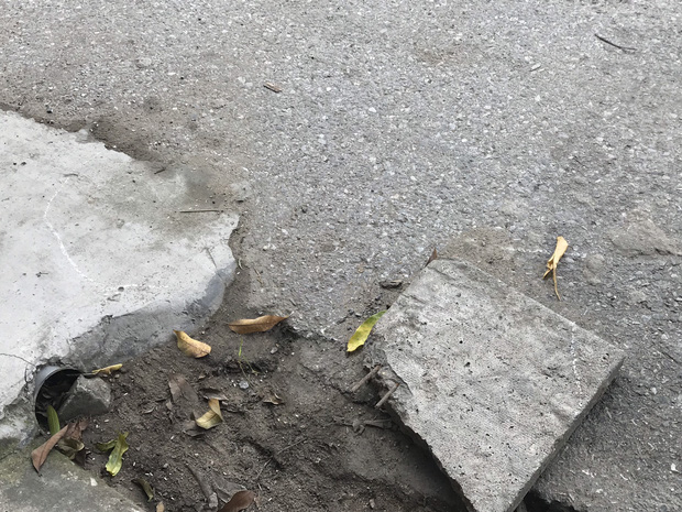 Nhân chứng kể lại thời điểm thanh tra Sở GTVT lái ô tô ngược chiều, tông nữ lao công tử vong: Lúc ấy cảnh tượng thương tâm lắm, ô tô đẩy xe máy hàng chục mét mới dừng lại-6