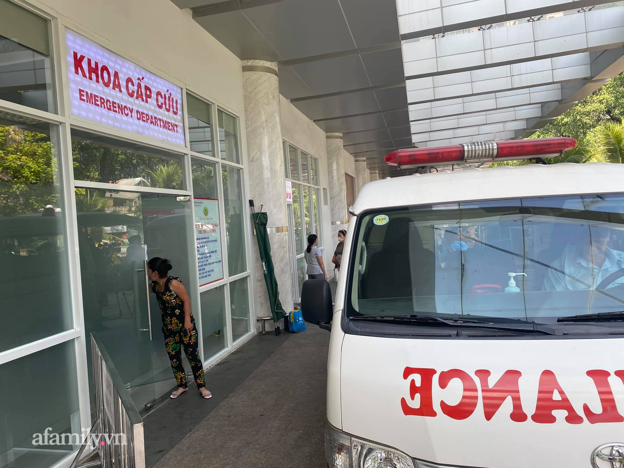 TP.HCM: Bé gái 3 tuổi nguy kịch vì chấn thương sọ não, nghi bị mẹ đẻ bạo hành-1