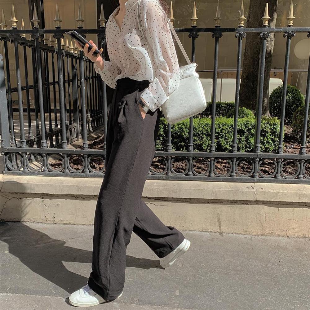 Hội con gái Hàn hay mix quần ống suông với 3 kiểu áo này để ghi điểm sành điệu và sang xịn nhất-16