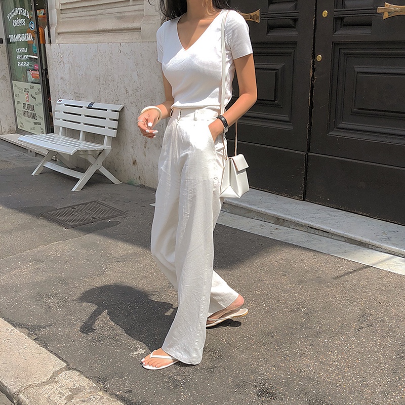 Hội con gái Hàn hay mix quần ống suông với 3 kiểu áo này để ghi điểm sành điệu và sang xịn nhất-2