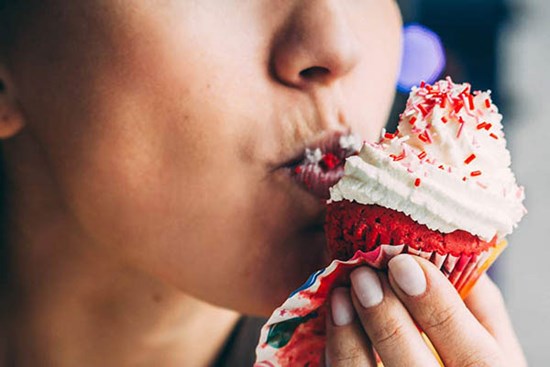 Những người mắc bệnh dạ dày thường có 5 thói quen xấu này