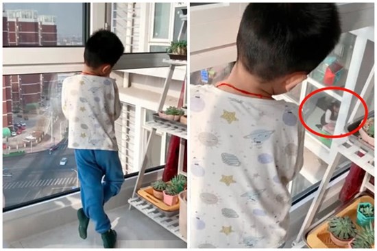Con trai đứng nhìn trân trân sang cửa sổ nhà hàng xóm, biết thứ con đang nhìn thì bà mẹ 