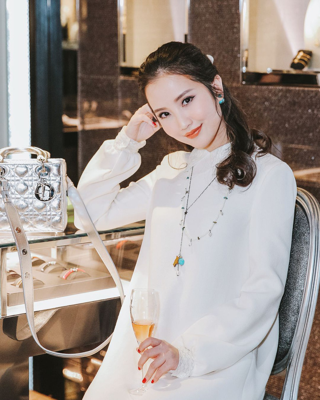 Tiểu thư Primmy Trương: Là bánh bèo chính gốc, đồ hiệu bạt ngàn, chưa kể đến tủ makeup nhìn mà mê đắm-9