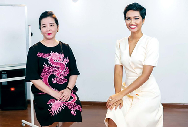 Hóa ra mẹ vợ của thiếu gia Phan Thành là giám khảo Hoa hậu Hoàn vũ VN với câu nói gây ám ảnh Trừ điểm thanh lịch!-7