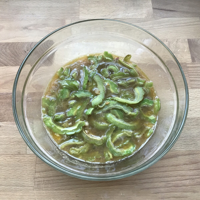 Món trứng chiên quen thuộc ngon bổ hơn vạn lần chỉ cần thêm nguyên liệu cực quen thuộc này-5