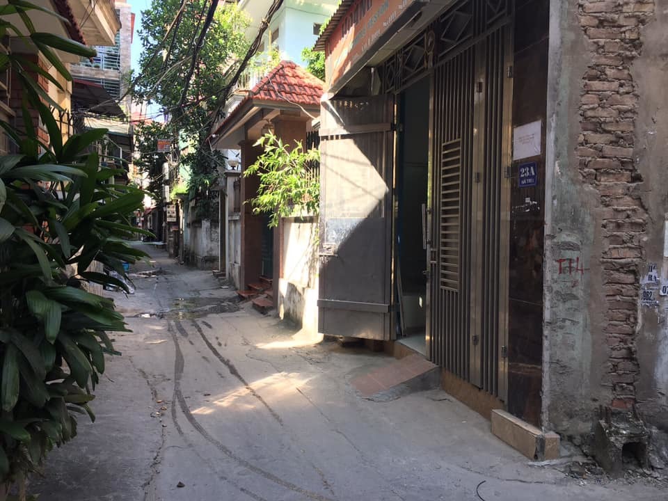 Dồn hết tiền mua đất, 2 mẹ con quay cuồng kiếm 15 triệu tiêu Tết-1