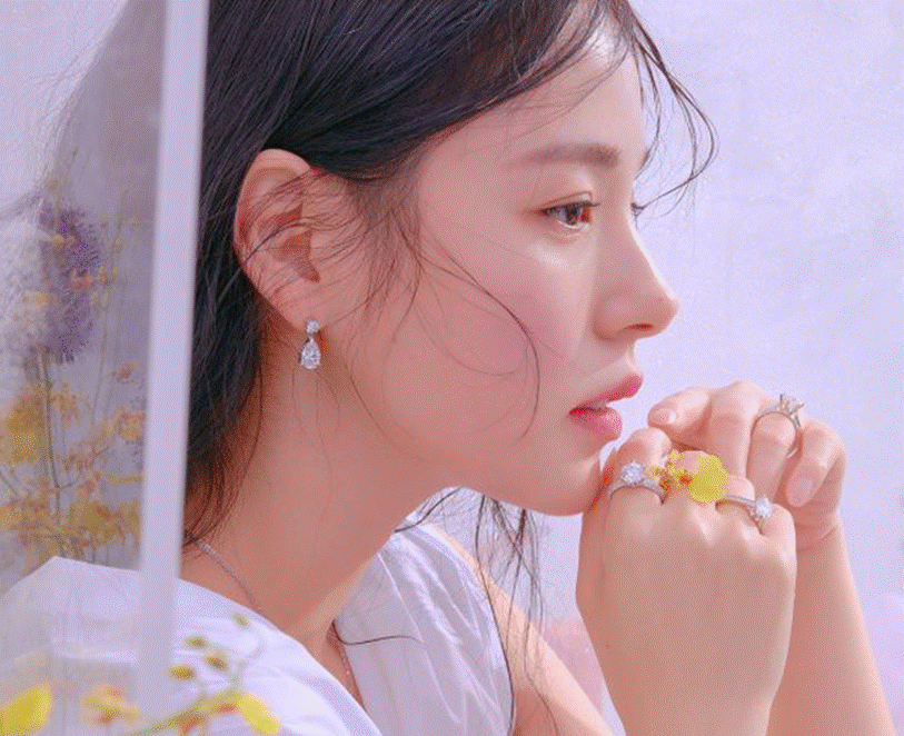 Ngày ăn hỏi, tôi run rẩy khi nhìn thấy người bê tráp bên họ nhà trai-1