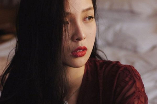 Đám hỏi đang tổ chức linh đình, mẹ tôi bỗng xuất hiện rồi quậy tung khiến nhà trai kéo nhau về sạch-2