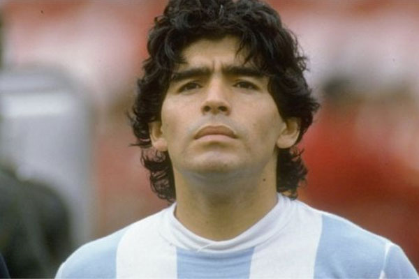 Căn bệnh nguy hiểm hơn ung thư khiến huyền thoại Maradona đột ngột qua đời, người trẻ cũng nên thận trọng nếu có 7 dấu hiệu này-1