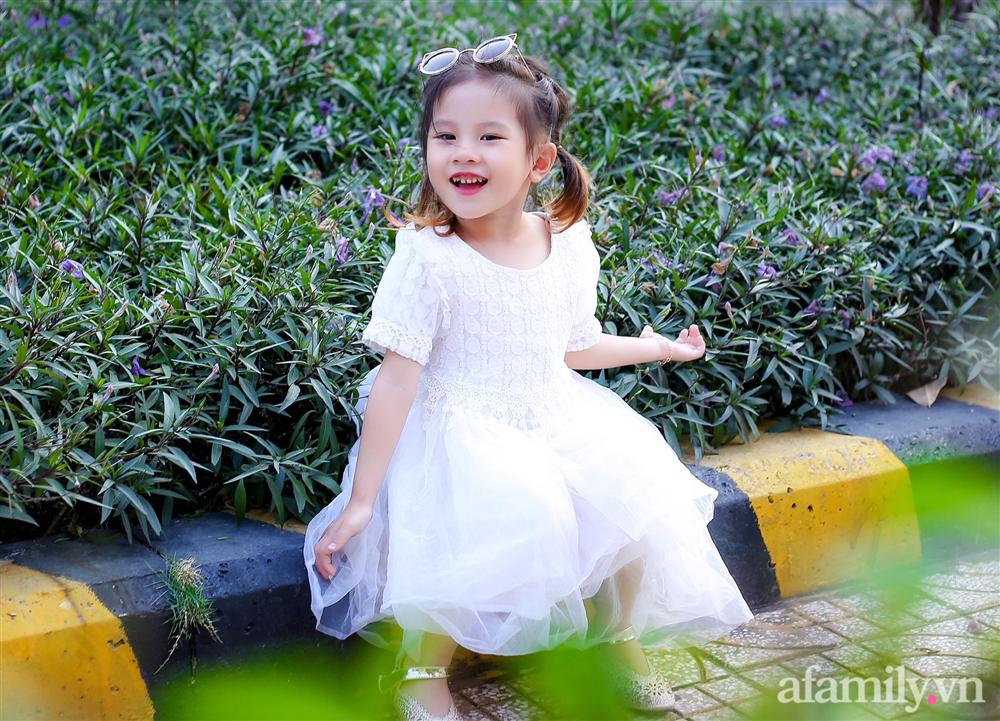 Bé gái Đắk Lắk vừa ra đời bác sĩ đã nói nếu sống được cũng khó nuôi, hình ảnh hiện tại của cô bé xuất hiện trên tạp chí Mỹ khiến ai nấy ngỡ ngàng-5