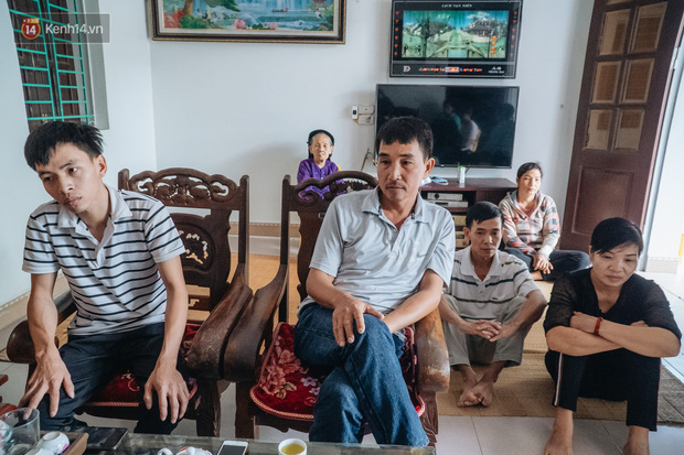 Gia đình đau xót lên tiếng vụ bé trai 15 tháng tuổi sùi bọt mép trên tay mẹ rồi tử vong sau mũi tiêm-2