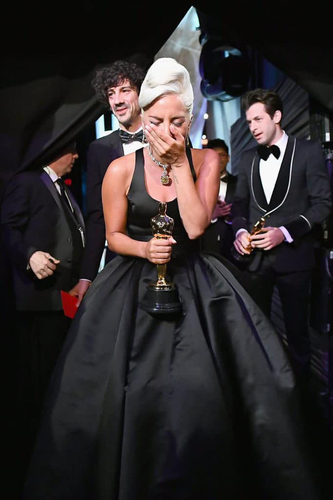 Lady Gaga và cuộc đời quá nhiều cay đắng: Bị xâm hại, sỉ nhục cả thế xác lẫn tân hồn - Ảnh 9. Lady Gaga và cuộc đời quá nhiều cay đắng: Bị xâm hại, sỉ nhục cả thế xác lẫn tân hồn-8