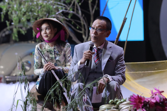 Ký ức vui vẻ vừa lên sóng đã bị chê dàn trải, thiếu hụt dàn nghệ sĩ U60, chỉ có mỗi MC Lại Văn Sâm được khen-2