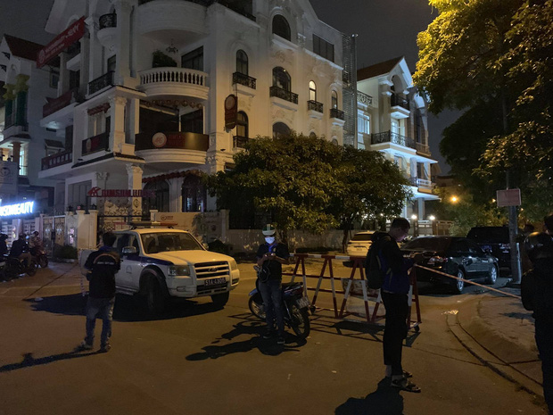 Nóng: Phát hiện thi thể không nguyên vẹn trong vali tại căn hộ ở khu dân cư Him Lam-2