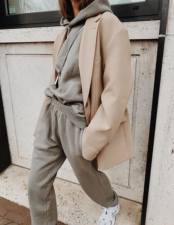 Phối màu be cho trang phục mùa Đông dễ dàng nếu bạn biết được 4 cách sau đây-12