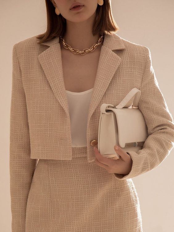 Phối màu be cho trang phục mùa Đông dễ dàng nếu bạn biết được 4 cách sau đây-5