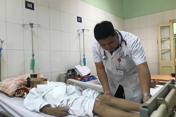 Mặc quần chật, đi giày cao gót: Thói quen gây ra căn bệnh chết người ở phụ nữ-2