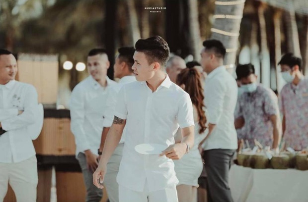 Vừa để lại trạng thái độc thân, Quang Hải bất ngờ lộ gương mặt già nua, nhăn nheo khiến ai nấy bất ngờ-2