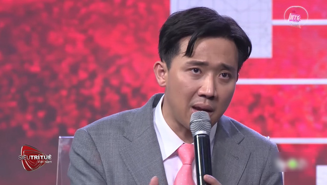 Trấn Thành gây tranh cãi dữ dội, bị chỉ trích xui thí sinh nhí Siêu trí tuệ huênh hoang, kênh kiệu với bạn bè từng không chơi với mình-1