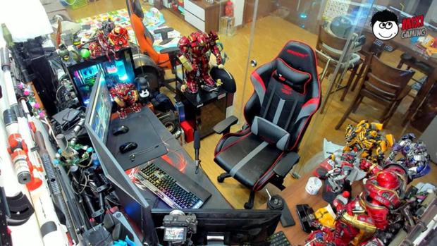 Khám phá dinh thự 7 tầng của Độ Mixi: Có thang máy và cả máy đếm tiền, phòng stream ngập mô hình đắt đỏ-5