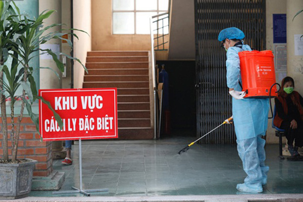 TP.HCM phát hiện 1 người nghi mắc COVID-19, cách ly 13 F1,F2-2