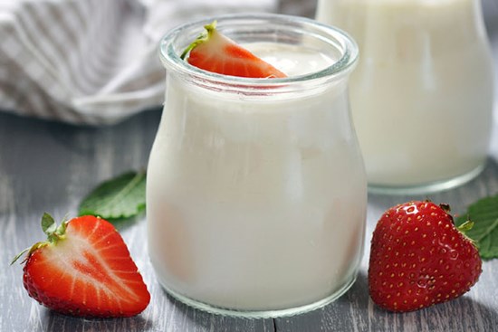 Không chỉ cân được hầu hết các món mặn, nồi chiên không dầu còn có thể giúp chị em làm được cả sữa chua luôn đây này!